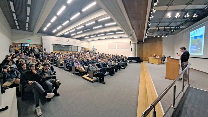 Libro Flora de la Region del Biobio UdeC