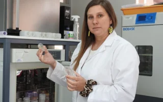 Investigación busca generar fertilizantes inteligentes que nutran cultivos y capturen carbono marcela-calabi